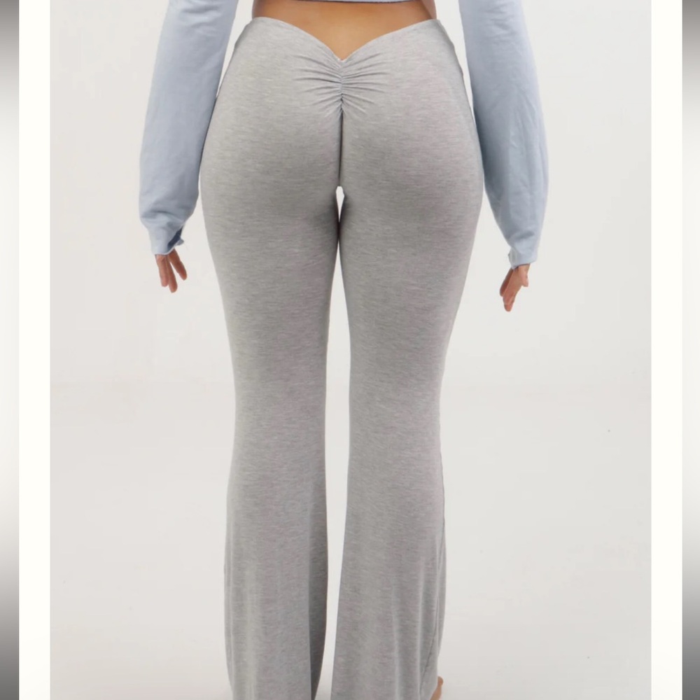 Brand new Kiki the brand snug pants